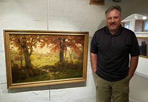 Bedford Fine Art Gallery Customers